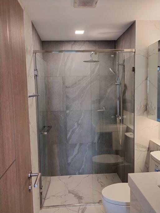 Appartement Astra Sky River Luxury 3b2b *